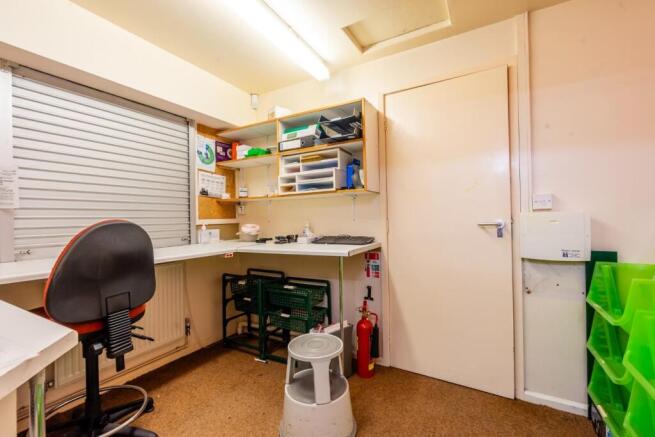 2 bed Bungalow for sale Image 7
