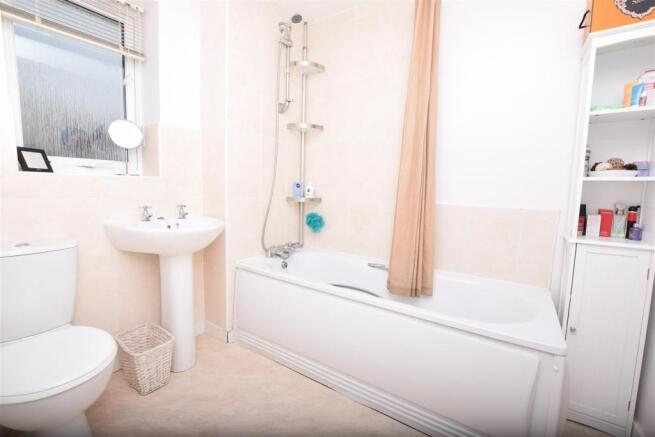 HOUSE BATHROOM