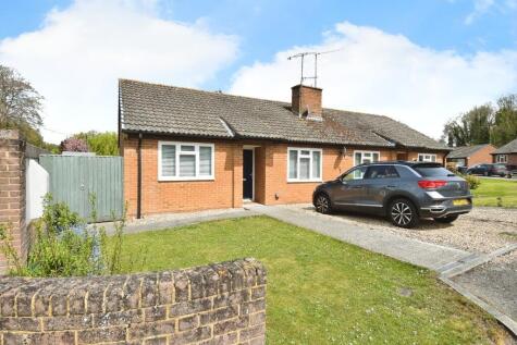 Hindes Meadow, Shrewton, SP3 4EA