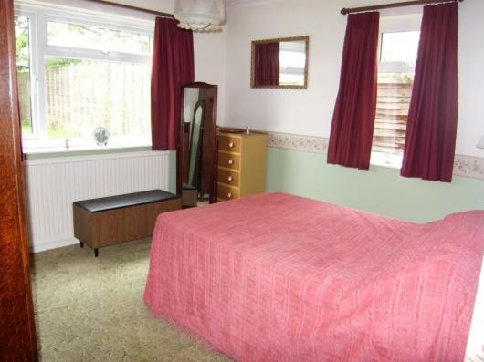 BED4/DINING ROOM