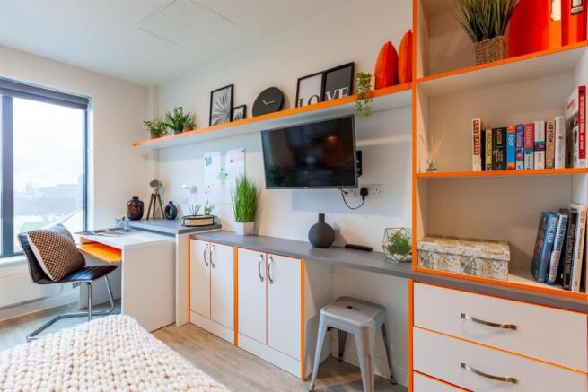 Studio to rent Image 12