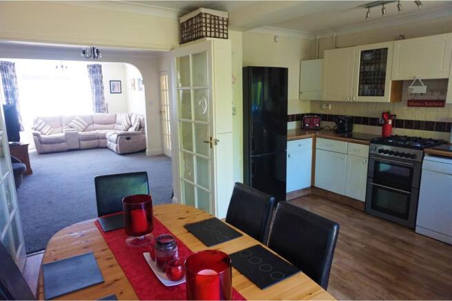 Kitchen / Diner