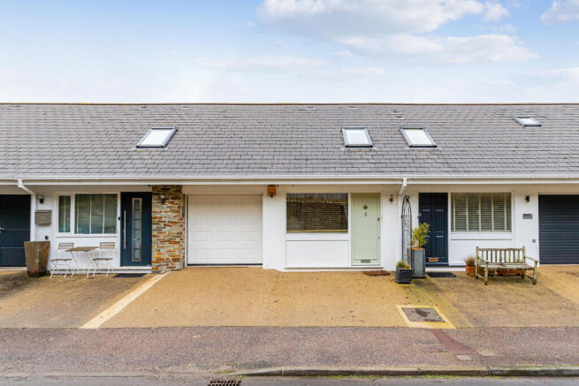 3 Garage & Front