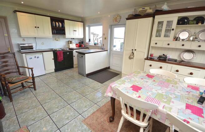 Dining Kitchen