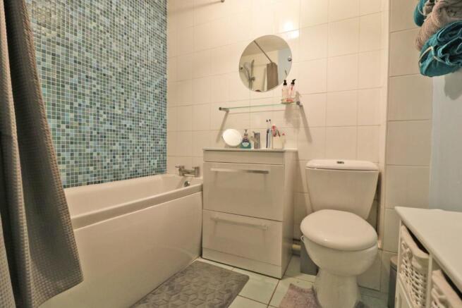 Bathroom.jpg