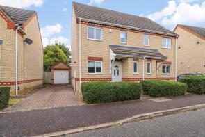 11, Mowlam Close, Cambridge CB24 9NA
