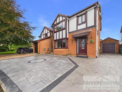 Tiverton Close, Radcliffe, Manchester
