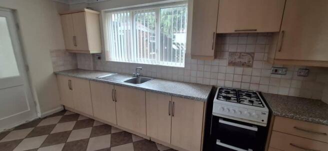 Salisbury Crescent photo 4