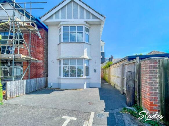 42 Morley Road front