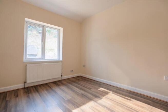 3 bed End of Terrace for sale Image 12
