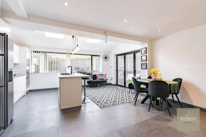 Kitchen / Diner