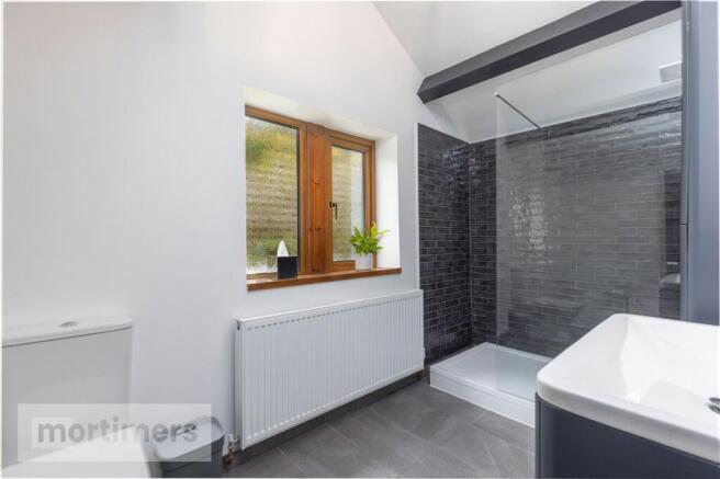 2 bed Detached Bungalow for sale Image 9