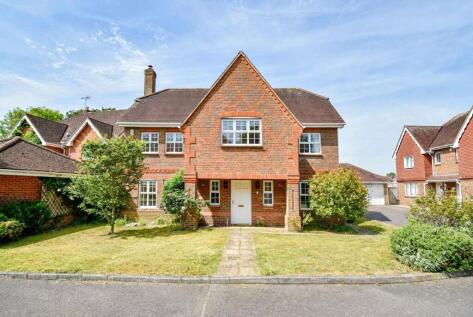 Night Owls, Greenham, Thatcham, Berkshire, RG19