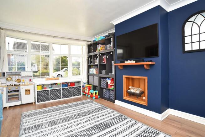 3 bed Terraced for sale Image 5
