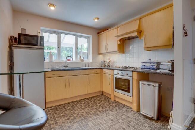 3 bed Detached for sale Image 9
