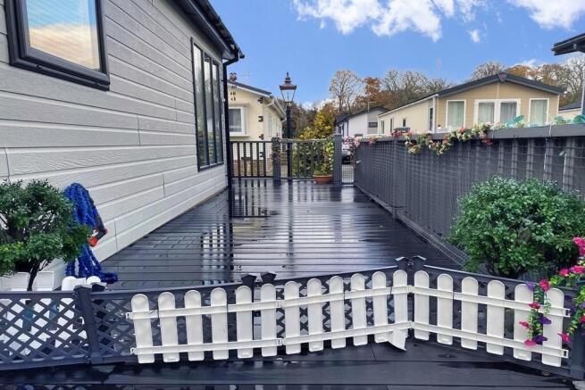 Large Deck