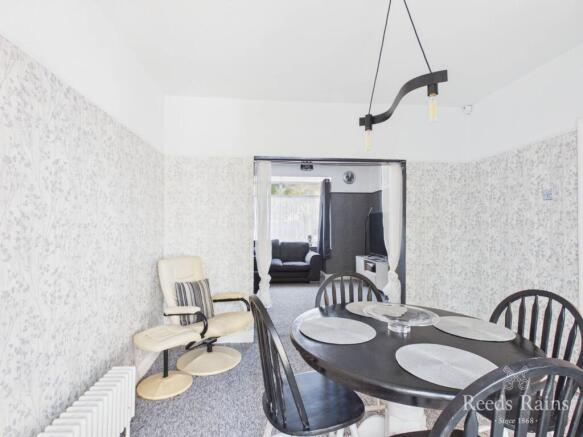 3 bed Semi-Detached for sale Image 6