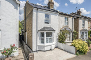 42, Thorpe Road, Kingston Upon Thames KT2 5EU