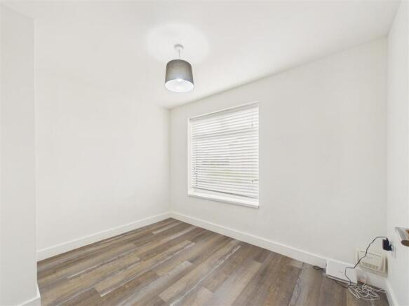 3 bed Detached Bungalow for sale Image 9