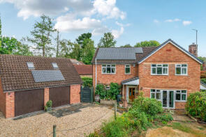 East Mooring, The Drive, Ifold, Billingshurst RH14 0TA