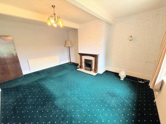 3 bed Terraced for sale Image 8