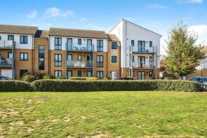 28, Fairlane Drive, South Ockendon RM15 5FA