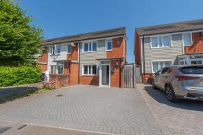 7, Hanbury Lane, Haywards Heath RH16 3US