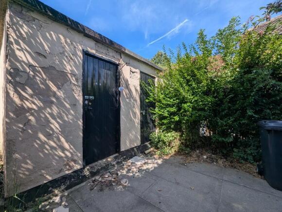 1 bed Flat for sale Image 7