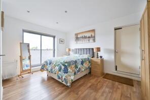Flat 14, 107 City Of London Point, York Way, London N7 9QL