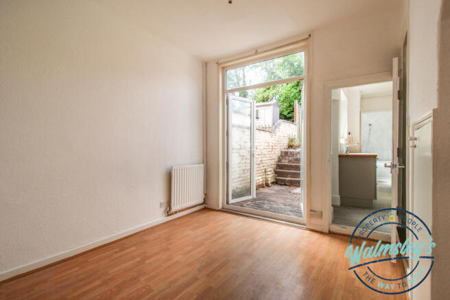 Rear reception with french doors