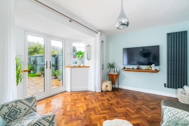 3 bed Semi-Detached for sale Image 5