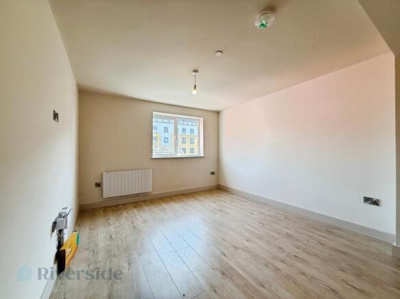 2 bed Apartment for sale Image 5