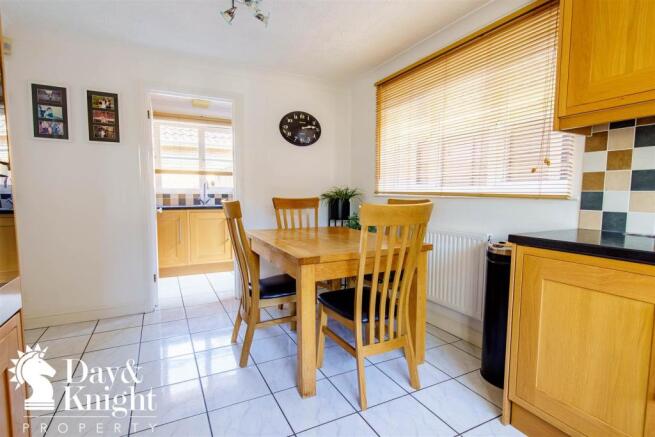 Kitchen diner
