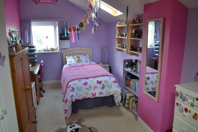 Photo 10