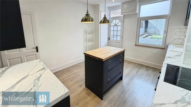 2 bed Terraced to rent Image 7