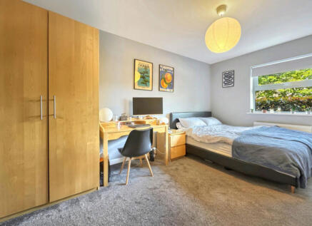 Talavera Close, Bristol, Somerset, BS2 0EF