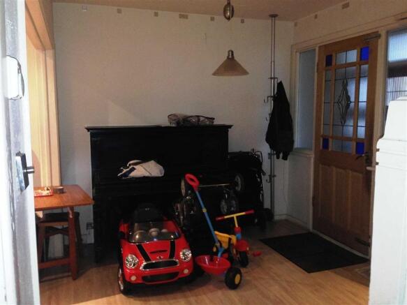 Photo 4