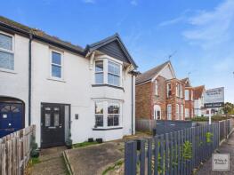 26, Links Avenue, Bognor Regis PO22 7BX