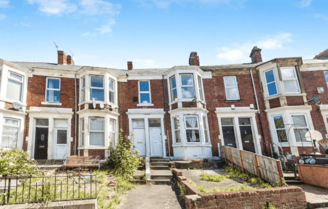 3 Bedroom Flat For Rent