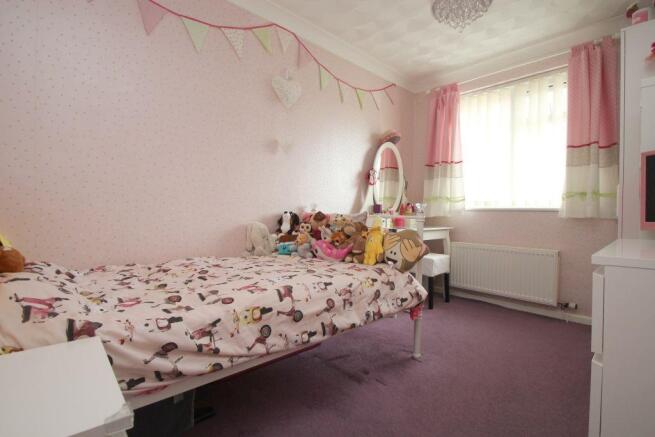 bedroom 2.JPG