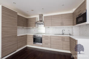 Flat 4, 15 Honeysuckle Court, Damson Way, Carshalton SM5 4BB