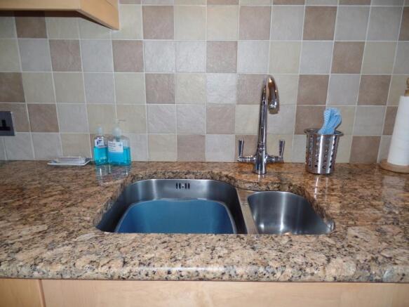 GRANITE WORK TOPS