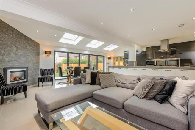 8284899-interior14-m