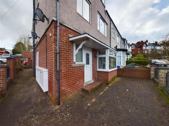 1 bed Apartment to rent Image 12