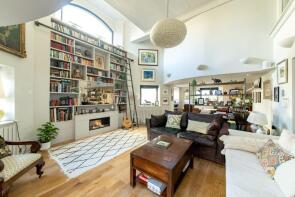 29, Clyde Vale, London SE23 3JG