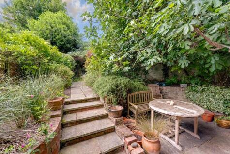 Tanza Road, Hampstead NW3