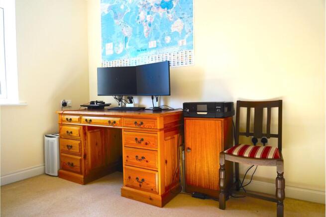 Photo 12