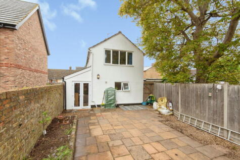 New Street, Shefford, SG17 5BW