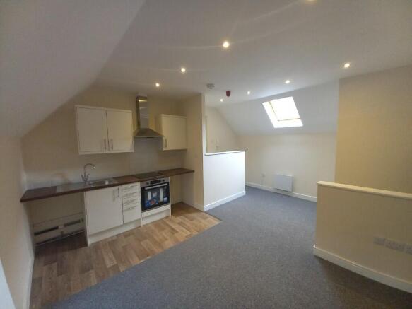 Living / kitchen