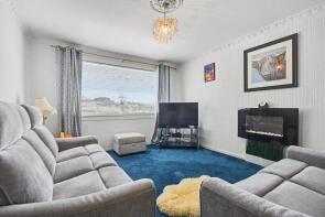 56, West Barmoss Avenue, Port Glasgow PA14 6HH